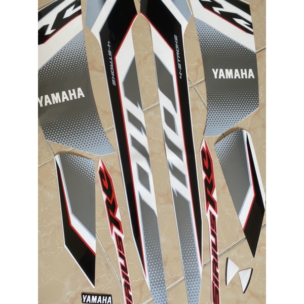 Tem Sirius RC  màu trắng đời 2018_NguyenDungDecal