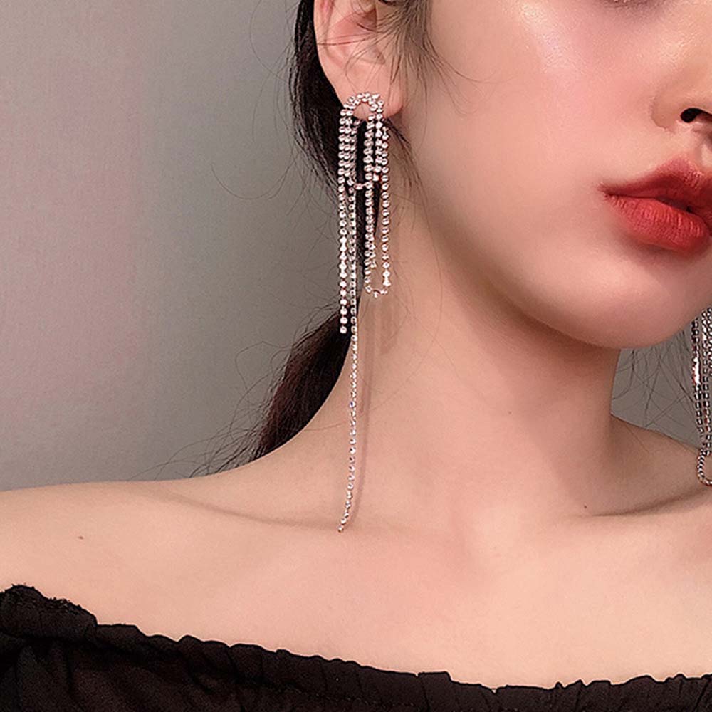 Khuyên Tai Dáng Dài Tạo Hình Độc Đáo Dành Cho Nữ