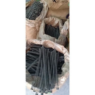 Lò xo thép phi 12 sợi 1,3 ly dài 25 cm