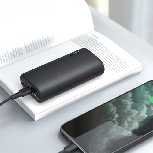 [Mã SKAMSALE06 giảm 10% đơn 150k] Sạc dự phòng Aukey 10000mAh 18W PB-Y36 - Hàng chính hãng