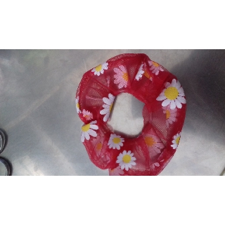 CỘT TÓC VẢI LƯỚI ĐỎ BÔNG CÚC DỄ THƯƠNG