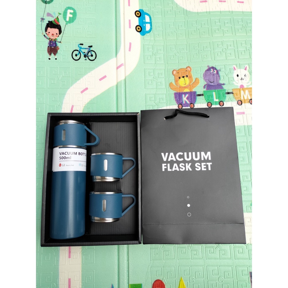 Bình nước giữ nhiệt vacuum flask set nóng lạnh lõi inox 304 tặng kèm 2 cốc có tay cầm tiện lợi dung tích 500ml