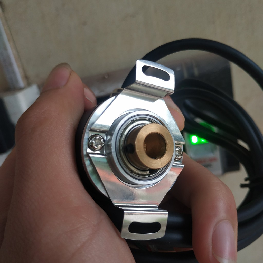 Bộ Mã Hóa Vòng Quay Encoder Trục Rỗng 8mm, 100 Xung, 1024 Xung 3 Pha ABZ.