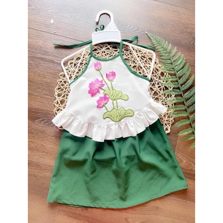 Yếm Hoa Sen Chân Váy Xanh Cho Bé Gái (Ảnh Thật)