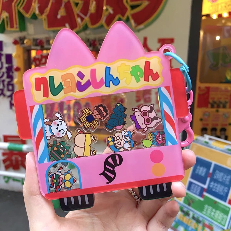 MÓC KHÓA SHAKER ACRYLIC HOẠT HÌNH SHIN CẬU BÉ BÚT CHÌ