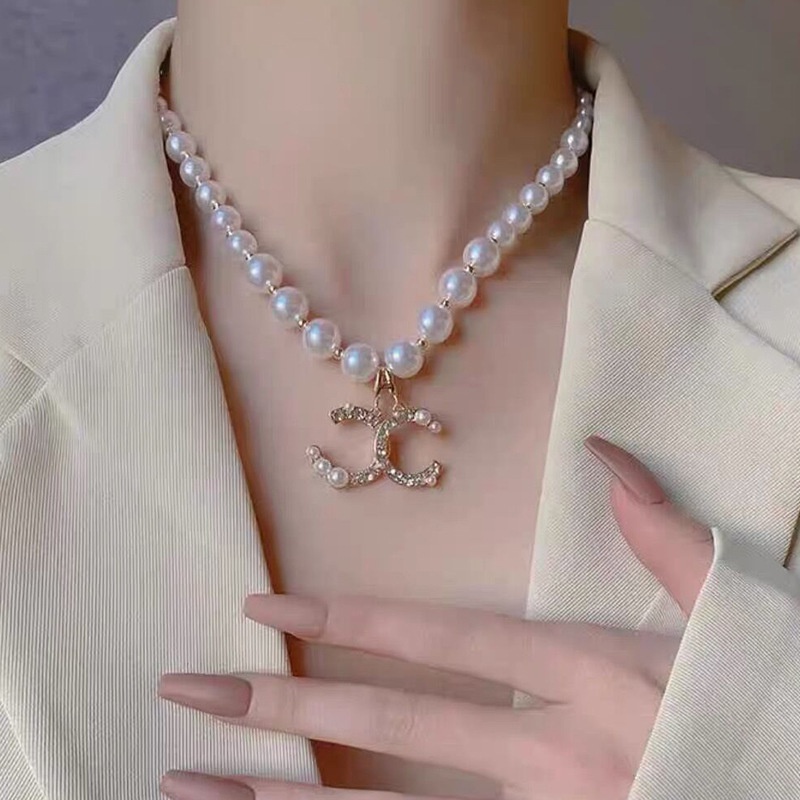 Vòng cổ nữ cao cấp chuỗi ngọc nhân tao chữ C sang trọng