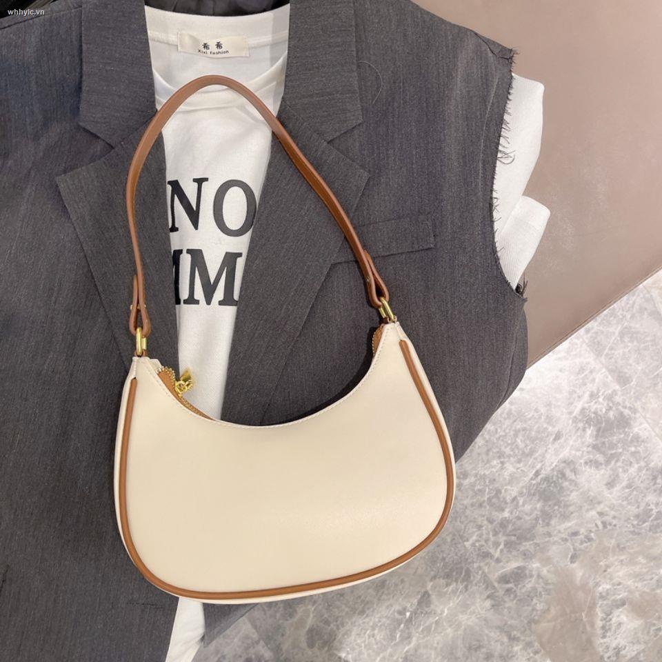 ♦Small C underarm bag female 2021 new fashion explosive style wild French niche high-end sense of western style shoulder bag tide K [Send on June 15]