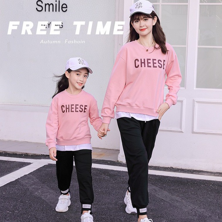 Set áo đôi mẹ bé màu hồng bo gấu CHEESE mềm mịn Mẫu mới 2021