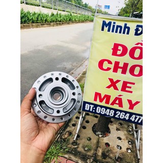 Đùm trước zin hãng sơn màu bạc gắn sirius ex2010 jupiter .