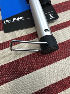 Bơm xe đạp giant mini pump chính hãng