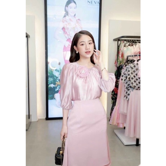 NEVA newtag chân váy hồng mới nguyên tag M/L