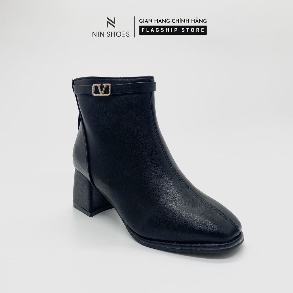 Giày Boot nữ 5p gót vuông cổ v đá kéo khóa sau da si Ninshoes | BigBuy360 - bigbuy360.vn