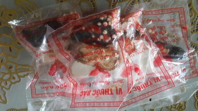 Hầm gà thuốc bắc 5k 1 gói