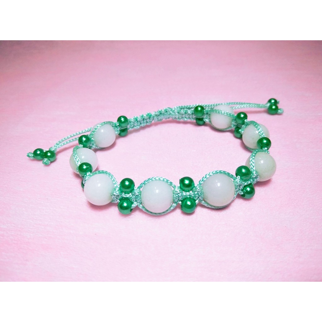 VÒNG TAY HẠT ĐÁ.