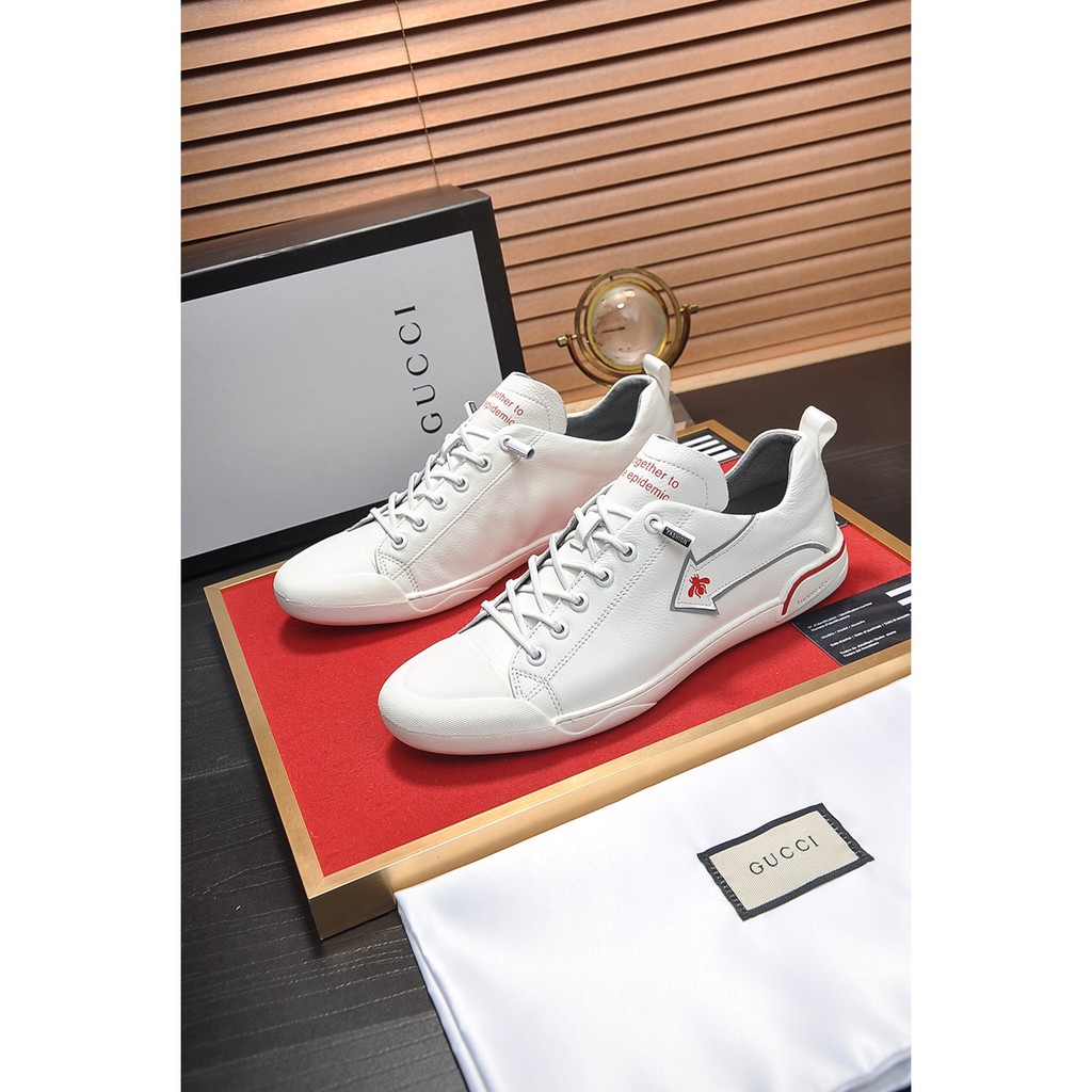 Giày sneakers nam da thật GUCCI GG GC thiết kế hiện đại, họa tiết độc đáo mang đến phong cách mới