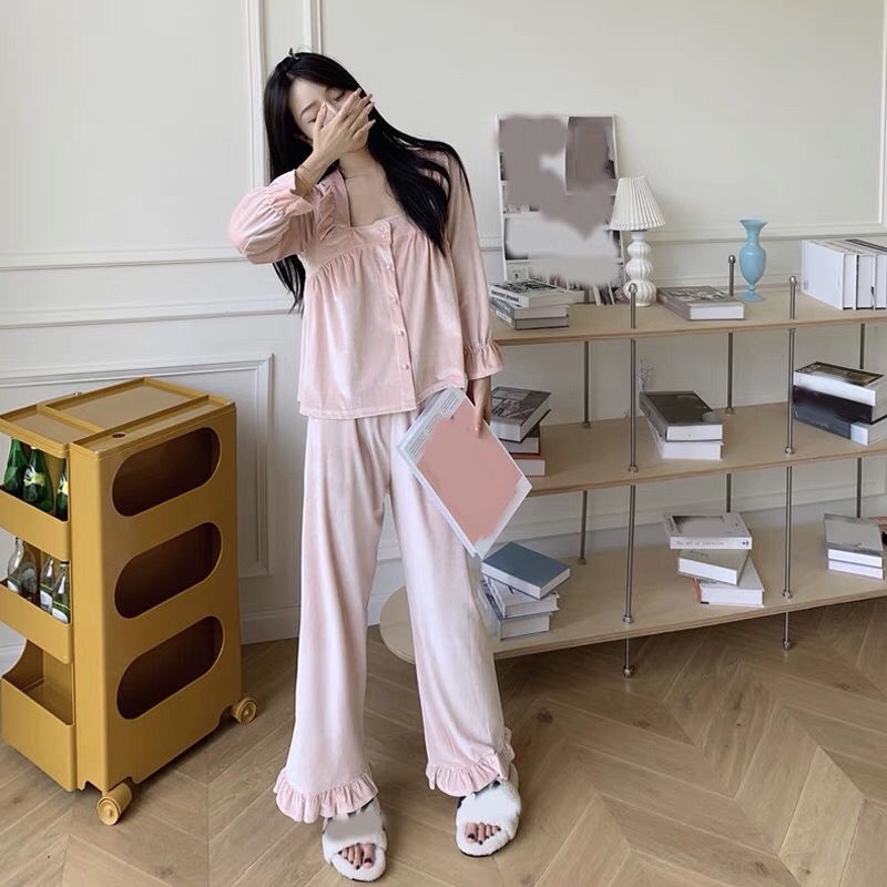 Bộ đồ ngủ chất nhung mỏng chui đầu phong cách công chúa ngọt ngào thời trang thu đông mới cho nữ