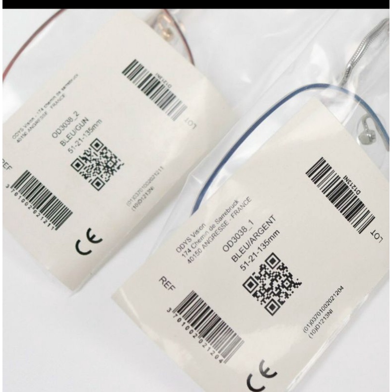 Kính xuất chuẩn Auth xinh