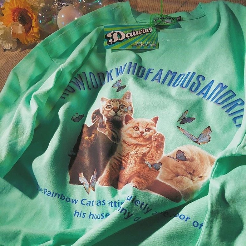 Áo Thun Nữ Tay Ngắn In Hình Mèo Phong Cách Retro