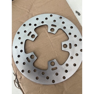 Đĩa sau 150 gắn như zin