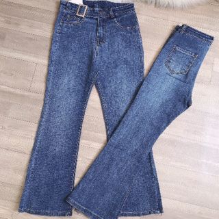 Quần ống loe kèm khoen nịt