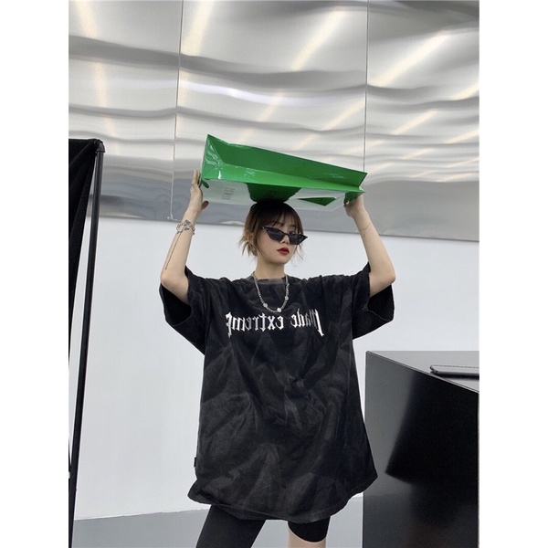 Áo thun loang  thêu chữ unisex hot trend 2022