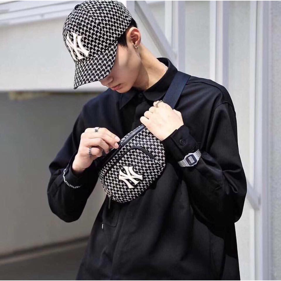 ✅   Túi Đeo Hông MLB Monogram New York Yankees Beige - 32BGC9111-50B | HÀNG CÓ SẴN | CAM KẾT CHUẨN 100%