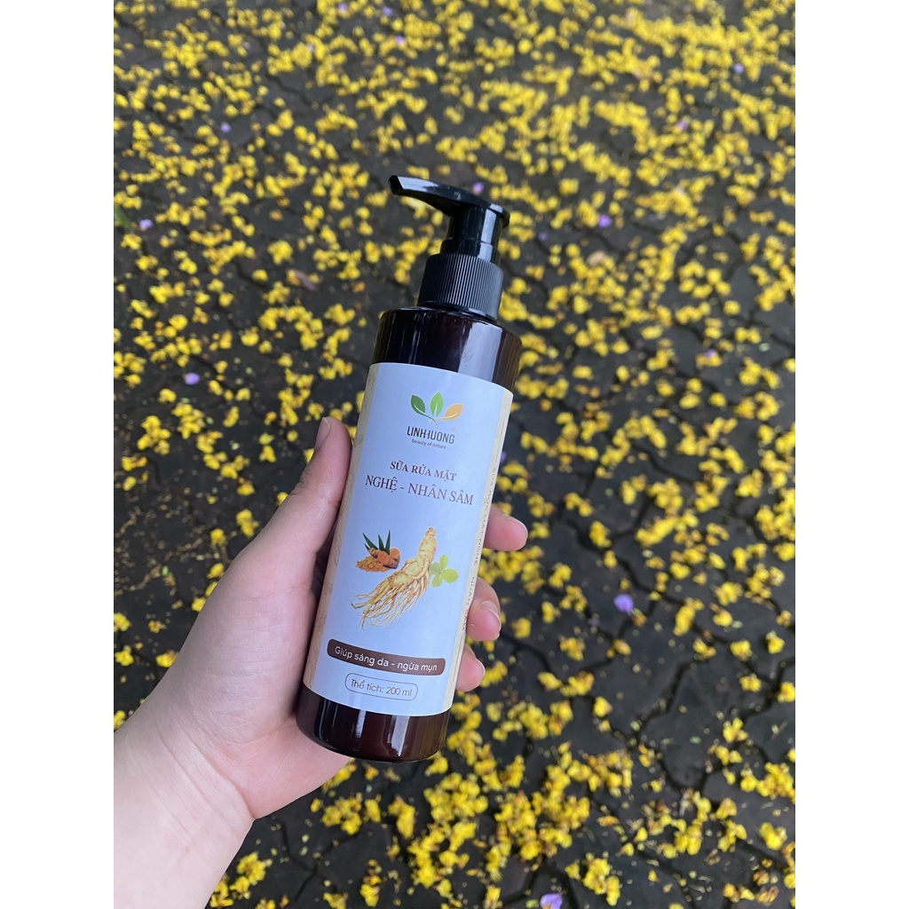 Sữa rửa mặt nghệ nhân sâm, giúp giảm mụn, cân bằng độ PH cho da 200ml