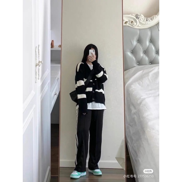Lea - Cardigan trắng đen đơn giản