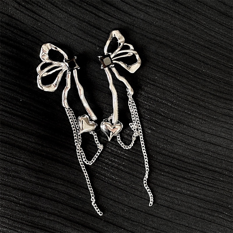 Khuyên Tai Tua Rua Hình Bướm Trái Tim Kim Cương Phong Cách hip hop Âu Mỹ Cho Nữ