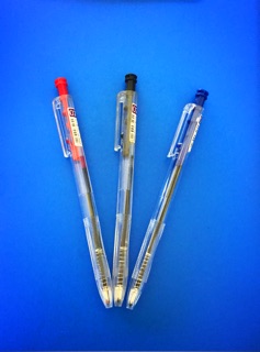 5 Bút bi B14 0,7mm