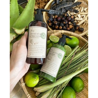 Dầu gội thảo mộc