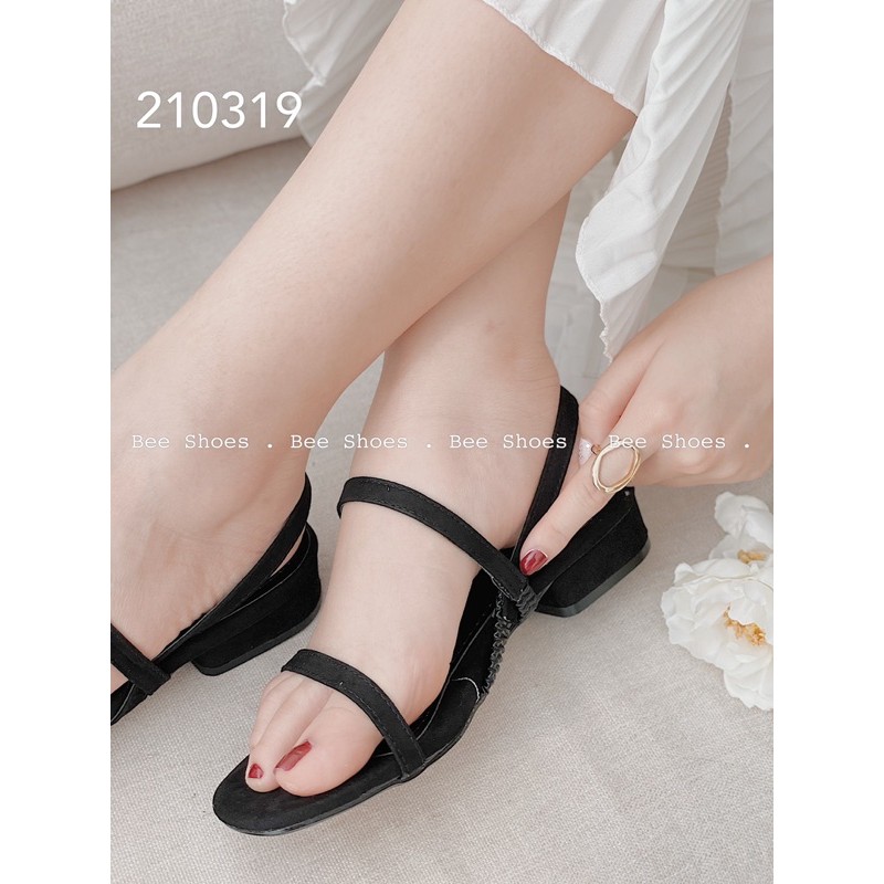 BEESHOES - SANDAL NỮ MŨI VUÔNG QUAI NGANG TRƠN - SANDAL NỮ MŨI VUÔNG QUAI NGANG ĐẾ VUÔNG CAO 2 PHÂN SẴN MÀU ĐEN 210319