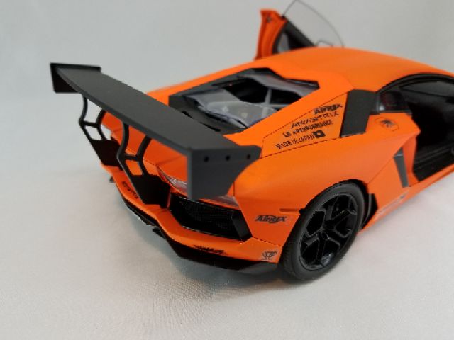 Cánh gió (Spoiler)mô hình xe Lamborghini Aventador Liberty walk tỷ lệ 1:18