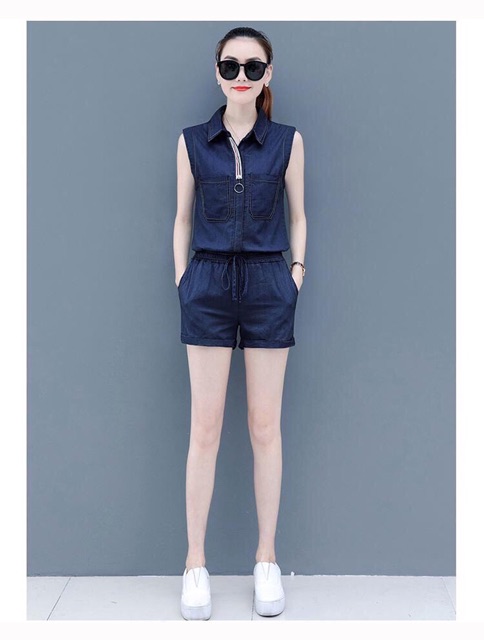 Jumpsuit jean short sát nách bao xinh năng động