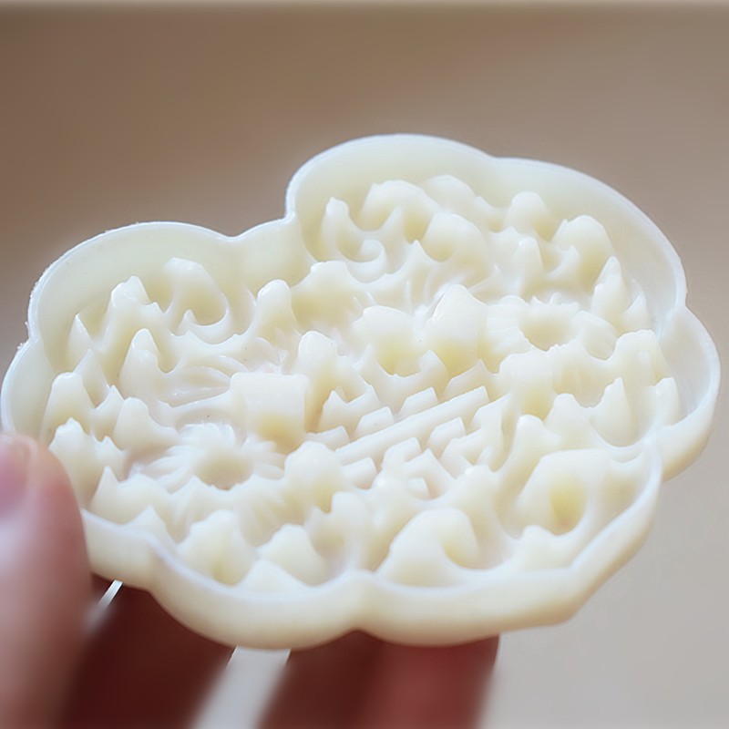 Khuôn Nhấn Lò Xo Họa TIết Hoa Đối Xứng 1 Mặt 150g