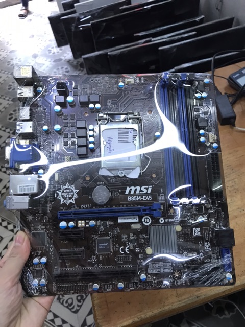 Main ASUS B85 sk 1150 4 khe ram-hàng hàn đẹp nguyên bản