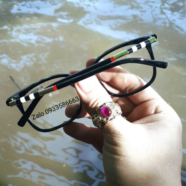 Gọng kính cận Thời trang. Thay tròng cận thoải mái. | BigBuy360 - bigbuy360.vn