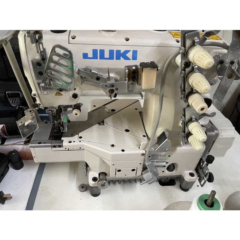 Kim Máy Trần Đè Công Nghiệp.Kim Máy Kansai. Đủ các số, 1 vỉ 10 cây