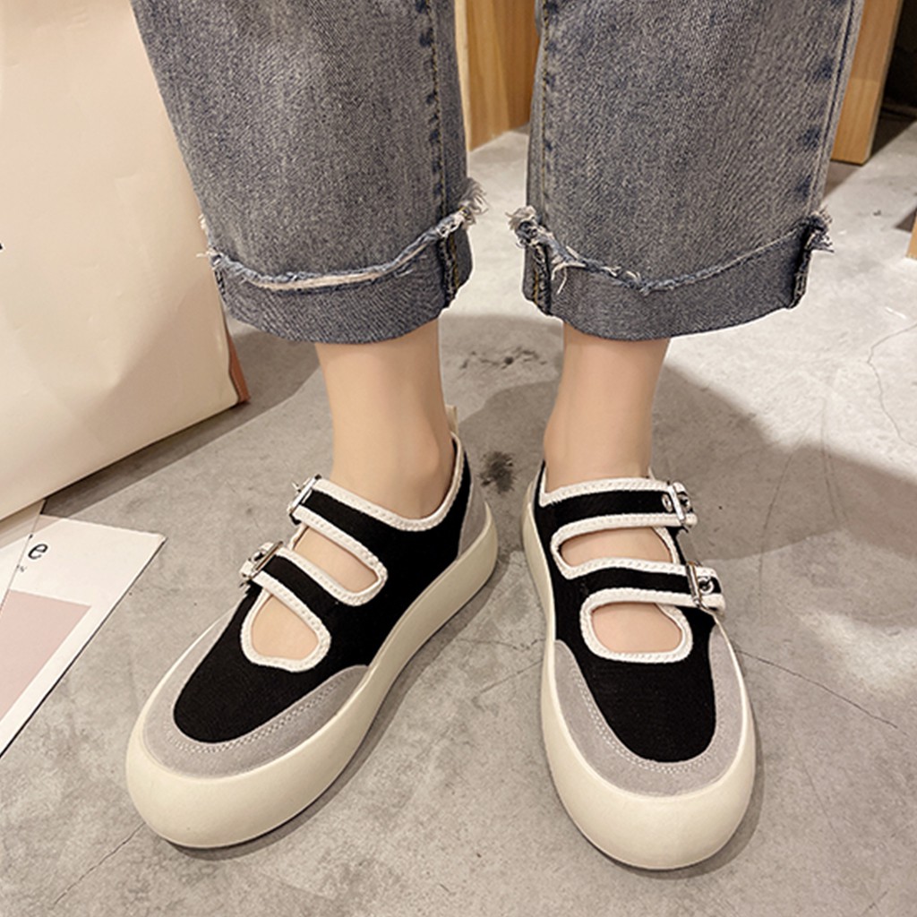 Giày vải bata nữ giayBOM đế bánh mì cao 3 cm quai khóa cài B1198