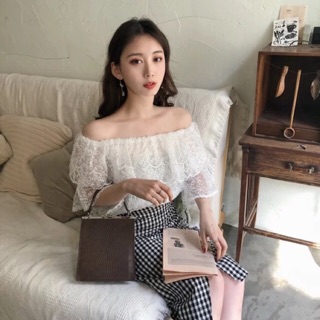 [ORDER] Áo trễ vai ren hoa (ảnh thật)