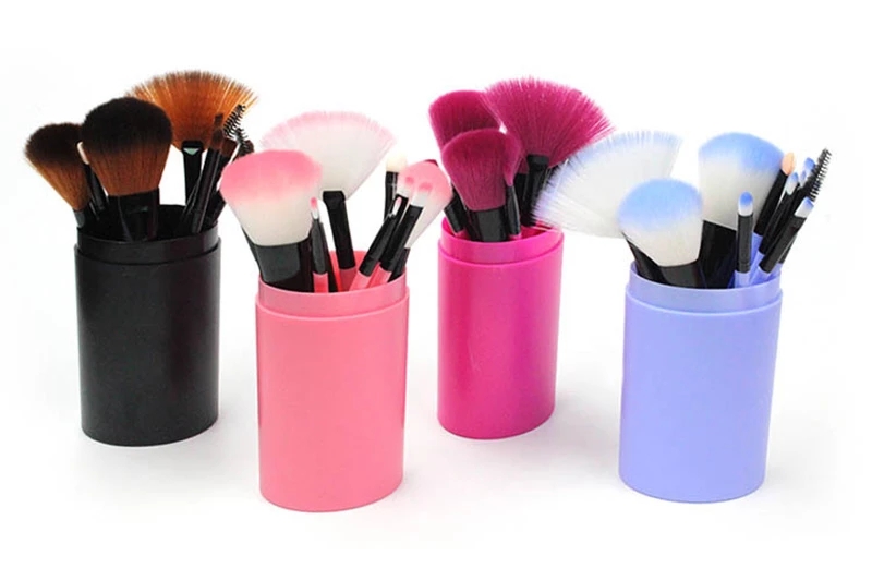 [Hàng mới về] 12 Cọ trang điểm chuyên nghiệp có hộp đựng sử dụng tiện lợi