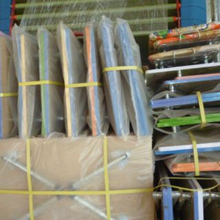 Bàn ủi quần áo - Cầu là ủi đứng có kệ để bản ủi tiện lợi