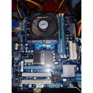 Combo AMD Athlon 250 + Main Gigabyte + 2G Ram ddr3