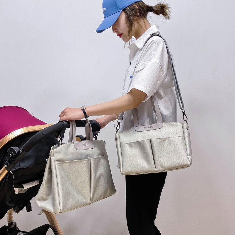 Túi Đựng Tã Em Bé Đeo Vai Đa Năng Sức Chứa Lớn Gọn Nhẹ Có Thể Treo Xe Đẩy Cho Mẹ Bỉm Sữa