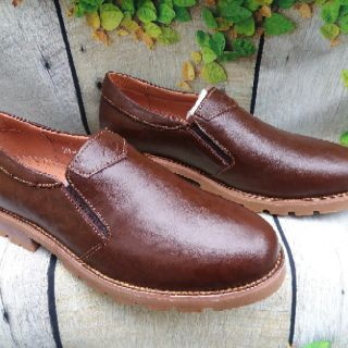 Giày đốc lười đế kếp chống đinh