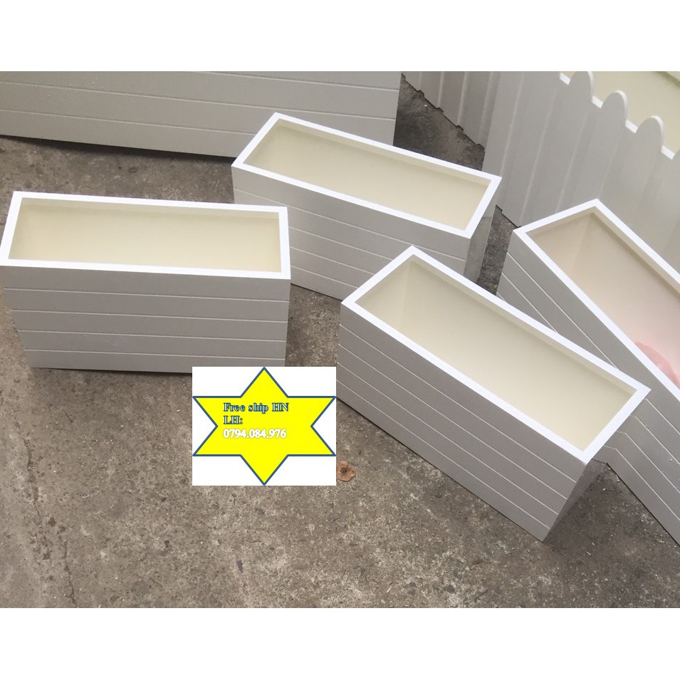 Chậu trồng cây - nhựa composite ngoài trời mẫu kẻ ngang