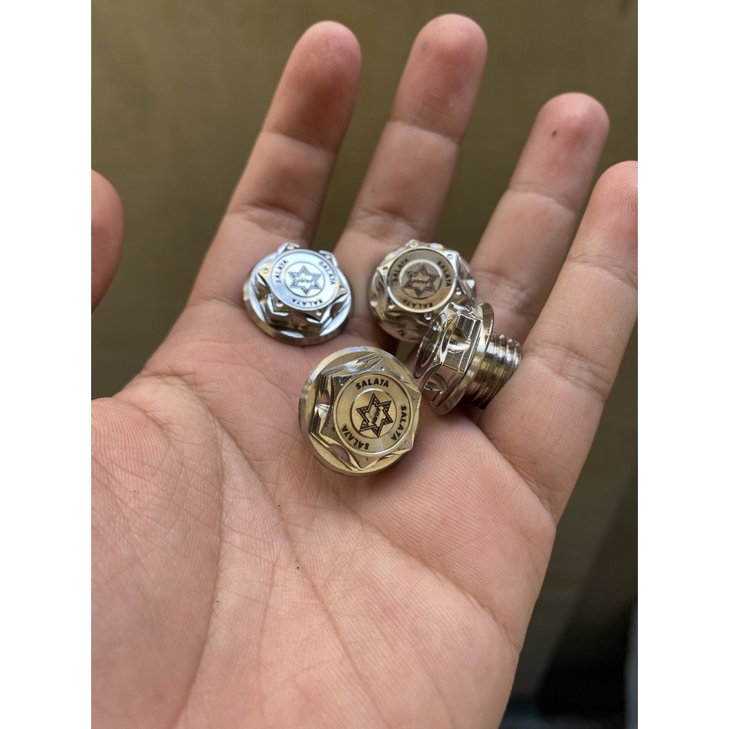 Ốc Mâm Lửa salaya Cho Wave 110  hàng công ty bao bóng loáng Có Logo Salaya