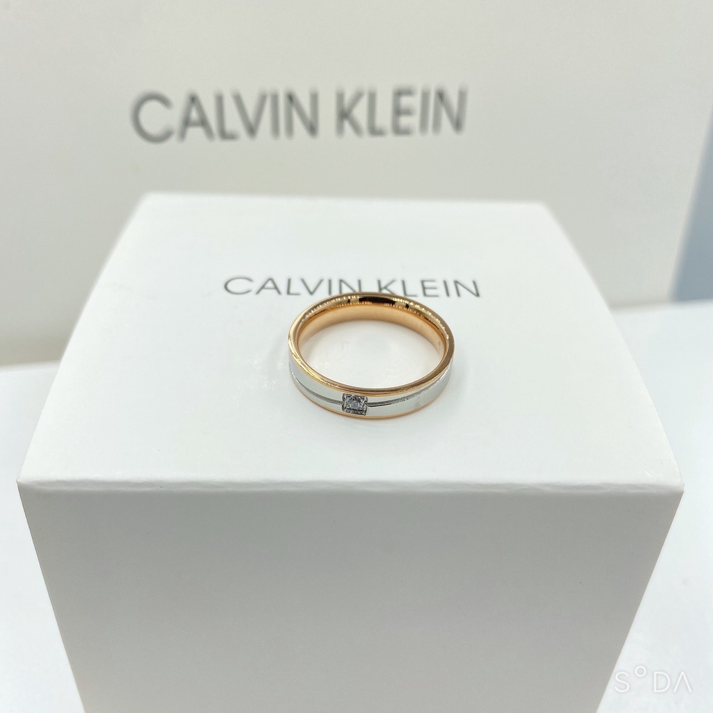 [FreeShip] Nhẫn nữ Titan rãnh xiên đính đá J4-209 - CAM KẾT KHÔNG BAY MÀU