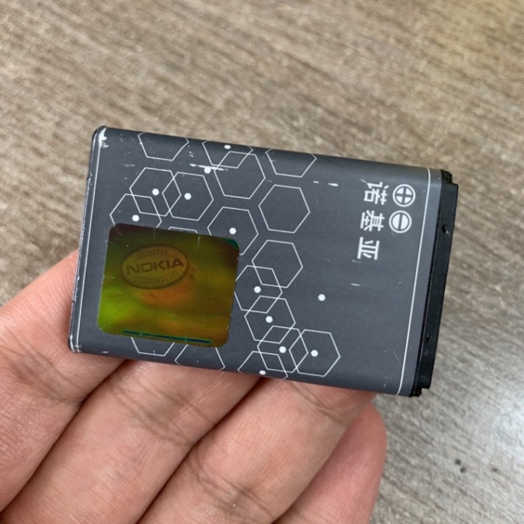 Pin điện thoại cổ Nokia BL-6C dùng cho N-Gage QD Nokia E70 … Zin, xịn đã qua sử dụng còn chất lượng. ZIPOKA.