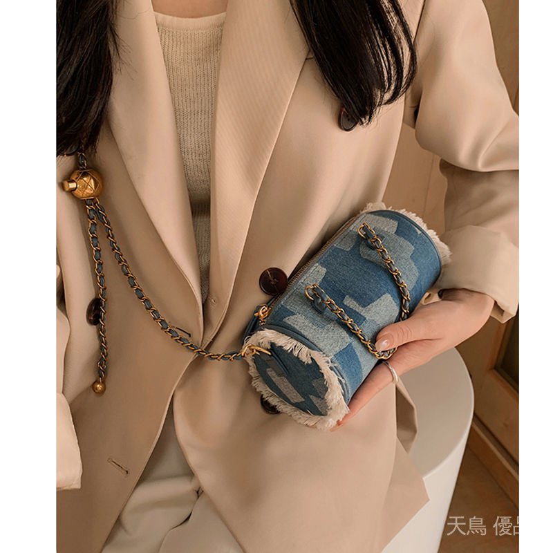 Túi xách đeo vai chất liệu Denim phối dây xích nhỏ nhắn xinh xắn hợp thời trang